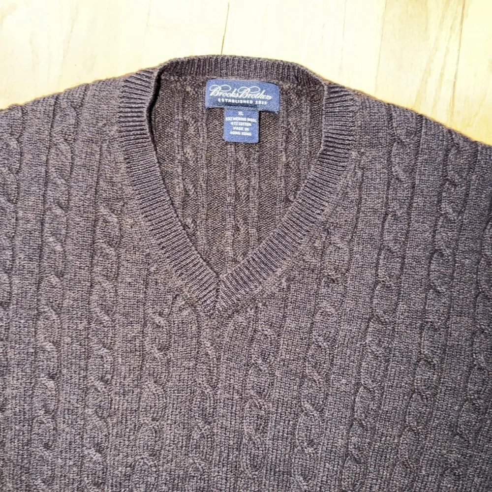 Brooks Brothers Cable Knit Merino Wool Sweater Mens XL Brown V Neck‎ Pullover